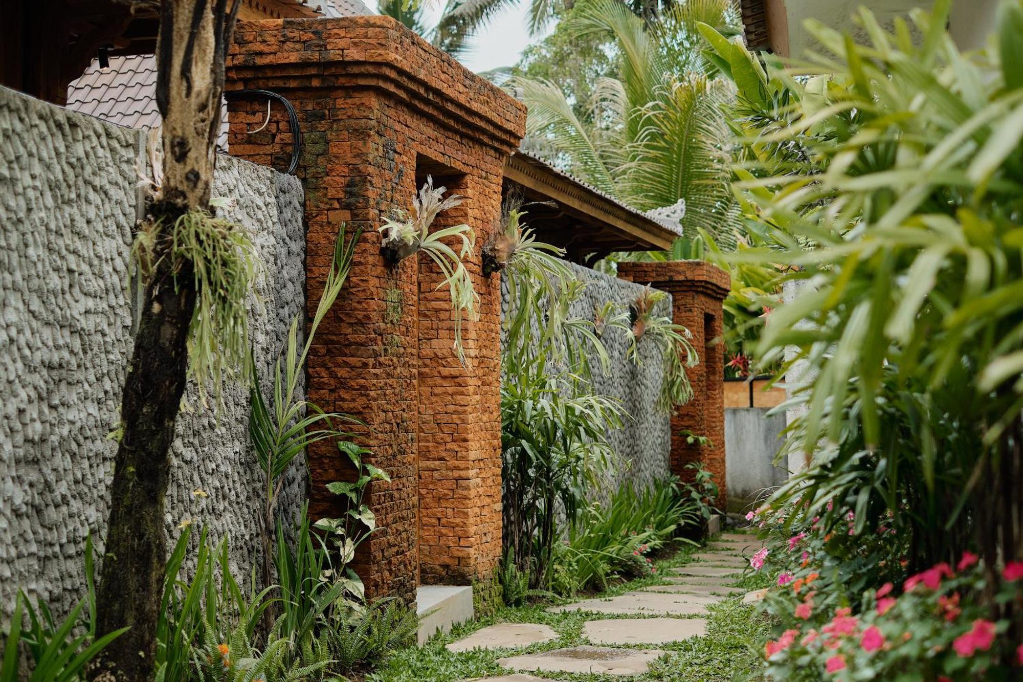 Anandari Ubud Villa Exterior photo